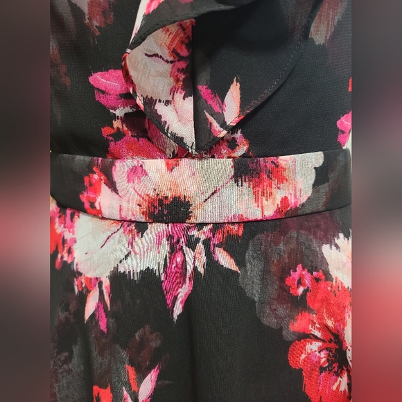 White house Black market size 2 Black dress - Picture 12 of 15